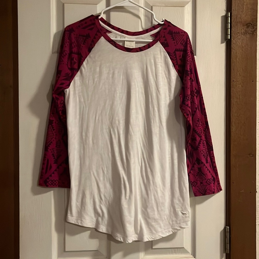 VS Pink T-shirt